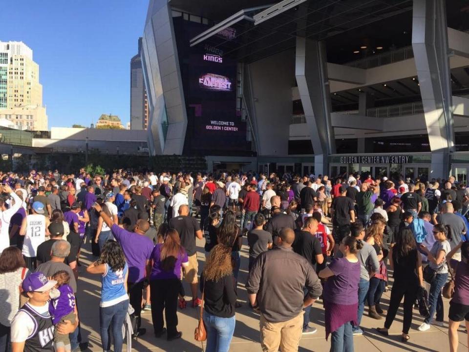 Crowds await the opening of Golden 1 Center for the first Sacramento Kings Fan Fest at the facility in 2016. Tony Bizjak/Sacramento Bee file