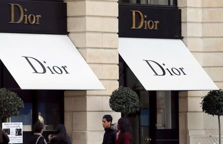 LVMH taps ex-Vuitton Jones for men's designs at Dior