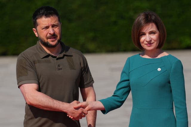 President of Moldova Maia Sandu and Ukrainian president Volodymyr Zelensky