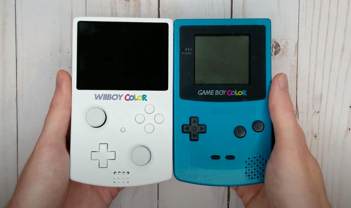 lol Næb Variant Someone squeezed a Nintendo Wii into a Game Boy Color-like case | Engadget