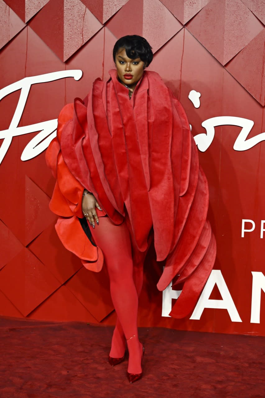 fashion awards red carpet gowns maya jama mahalia fka twigs little simz 