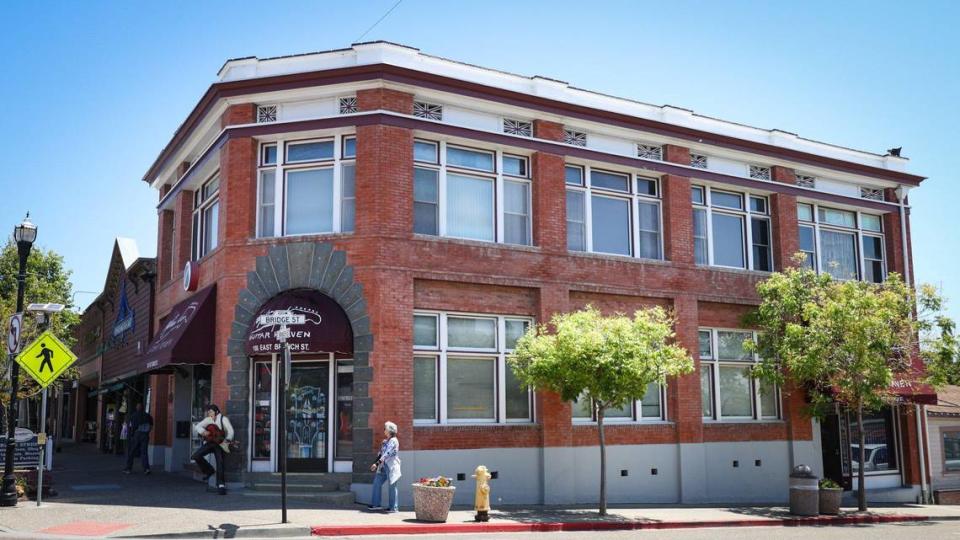 Lightning Joe’s Guitar Heaven in Arroyo Grande has become a destination for music lovers up and down California. It’s located in a historic building that originally housed the Bank of Arroyo Grande.