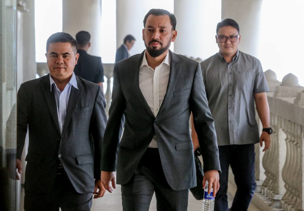 Former special officer to Datuk Seri Najib Razak, Datuk Amhari Efendi Nazaruddin is pictured at the Kuala Lumpur High Court Complex, September 17, 2019. ― Picture by Firdaus Latif