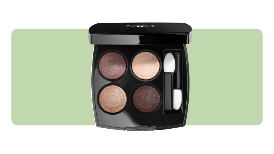 Define your eyes with the Chanel Les 4 Ombres Multi-Effect Quadra Eyeshadow Palette.