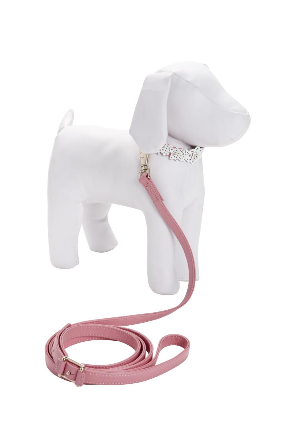 <b>Oscar de la Renta for Target + Neiman Marcus Holiday Collection Pet Collar and Leash</b><br><br> Price: $39.99<br><br>