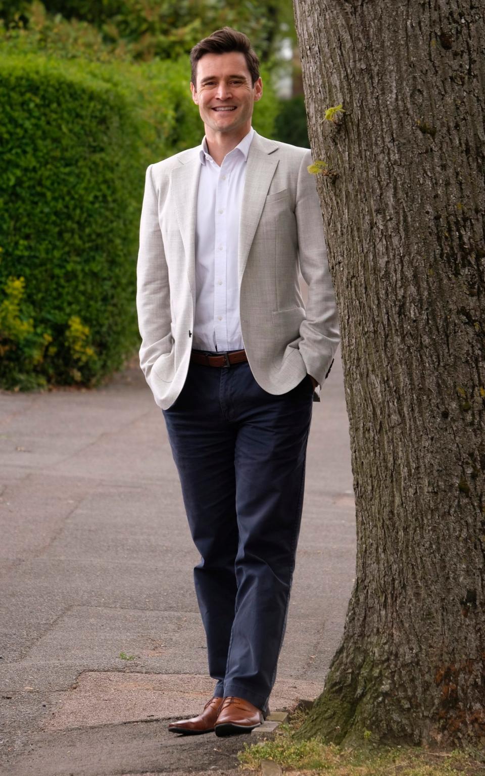 Dr Luke Evans - John Robertson