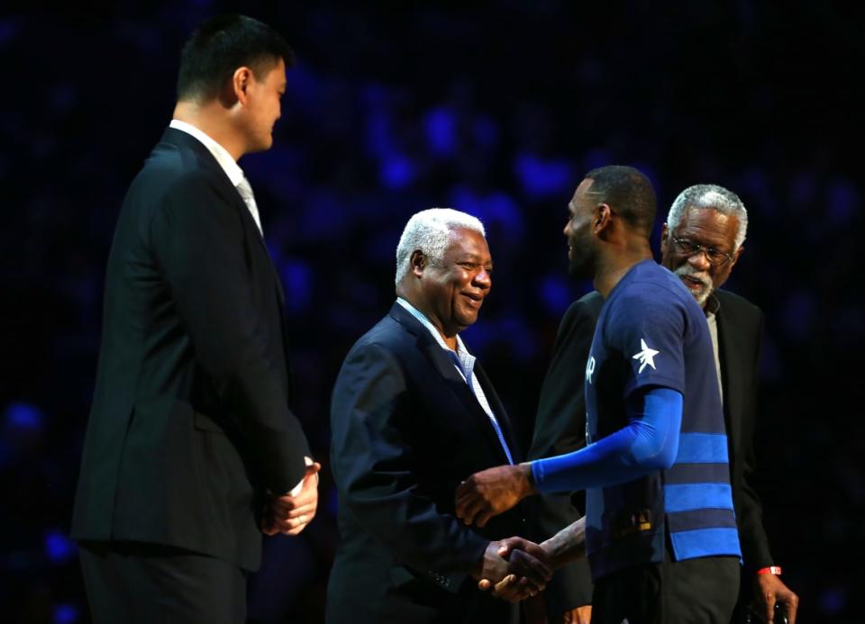 <div class="inline-image__caption"><p>Former NBA players Yao Ming, Oscar Robertson and Bill Russell are honored by LeBron James #23 of the Cleveland Cavaliers and the Eastern Conference in the first half during the NBA All-Star Game 2016 at the Air Canada Centre on February 14, 2016 in Toronto, Ontario. </p></div> <div class="inline-image__credit">Elsa/Getty Images</div>