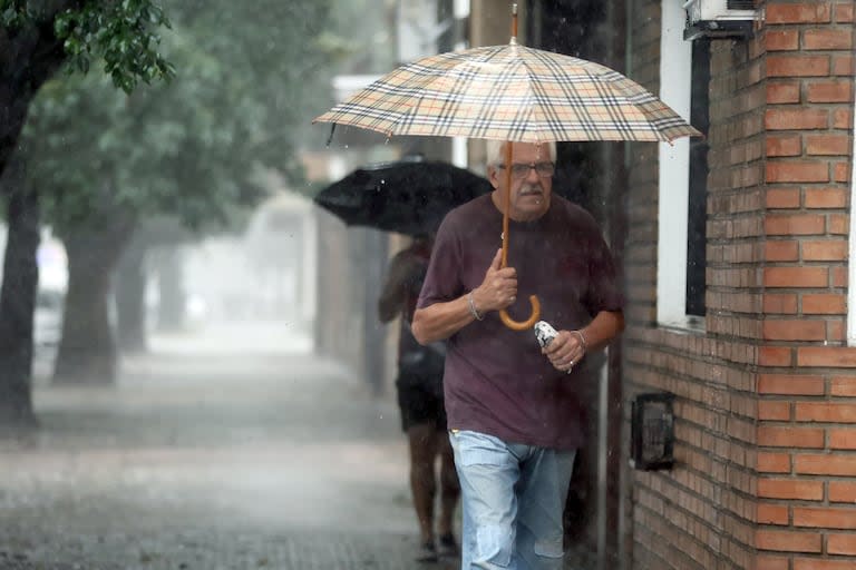 Diez provincias con alerta meteorológica por tormentas y fuertes ráfagas de viento