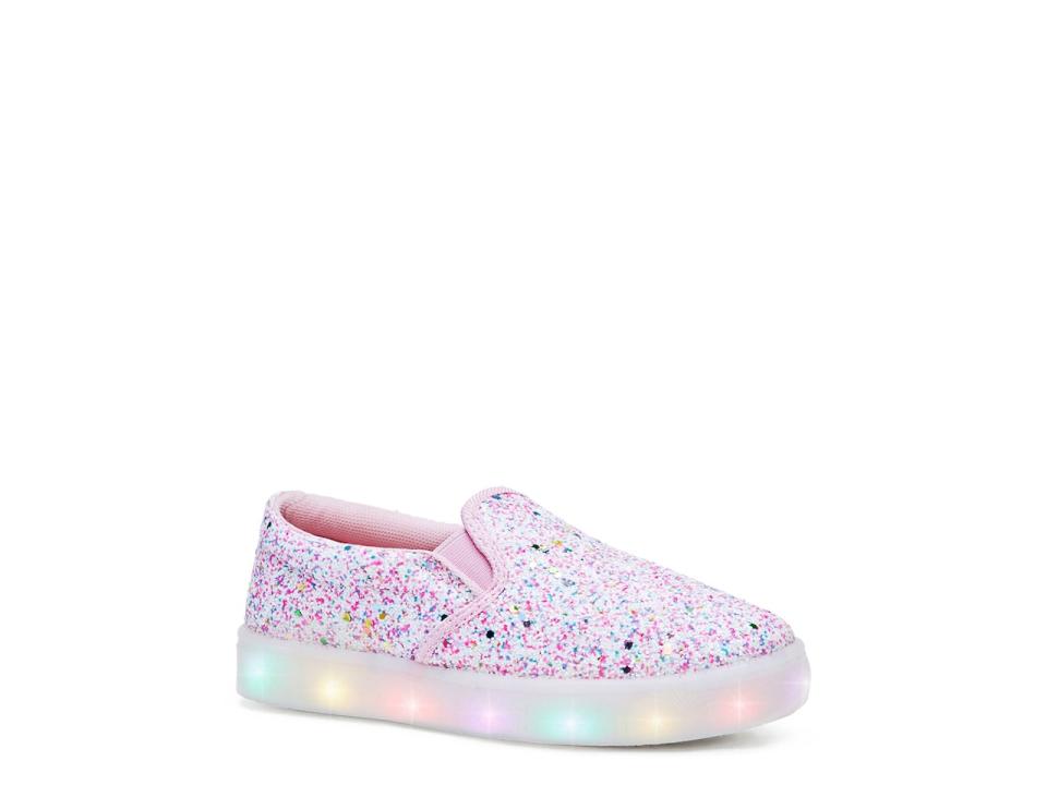 <p><a href="https://go.redirectingat.com?id=74968X1596630&url=https%3A%2F%2Fwww.dsw.com%2Fen%2Fus%2Fproduct%2Ffabkids-glitter-light-up-slip-on-sneaker---kids%2F552407&sref=https%3A%2F%2Fwww.womansday.com%2Flife%2Fg982%2Fgifts-for-kids%2F" rel="nofollow noopener" target="_blank" data-ylk="slk:Shop Now;elm:context_link;itc:0;sec:content-canvas" class="link ">Shop Now</a></p><p>Glitter Light Up Slip-On Sneakers</p><p>dsw.com</p><p>$39.99</p>