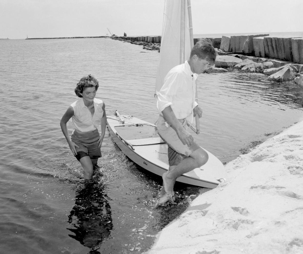john f kennedy with his wife jacqueline