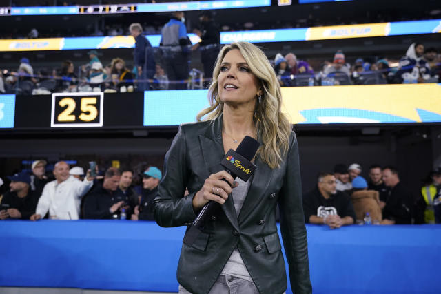 NBC's 'Sunday Night Football' rolls with new broadcast crew - The San Diego  Union-Tribune