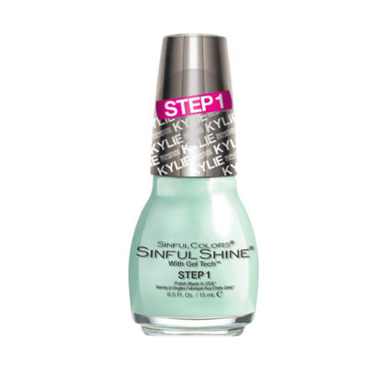 1. Kylie Jenner’s Sinful Shine in Minty Fresh