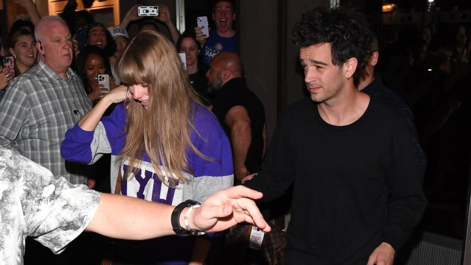 Taylor Swift and Matty Healy. Photo by Robert Kamau/GC Images.