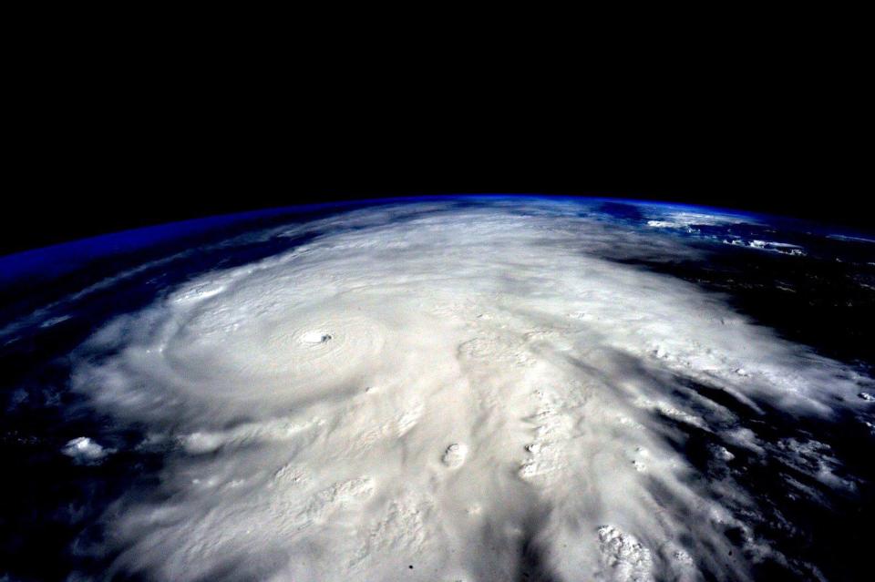 Der Hurrikan Patricia traf im Jahr 2015 auf Mexiko. Es ist der bislang stärkste gemessene Tropische Wirbelsturm mit Windgeschwindigkeiten von knapp 350 Kilometern pro Stunde. (Foto: Scott Kelly / NASA / Getty Images)