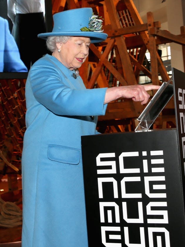 The Queen visits the Science Museum, sends first tweet