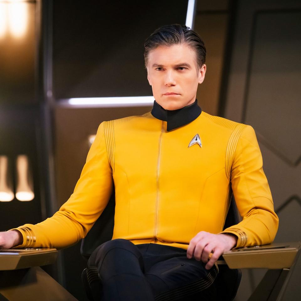 star trek discovery, captain pike, anson mount