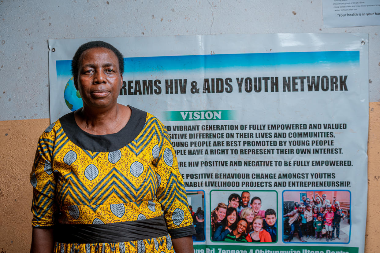 Diagnosed with HIV in 1997, Tariro
Chikwanha founded the Dreams HIV & AIDS Youth Network in Zimbabwe. (PEPFAR)