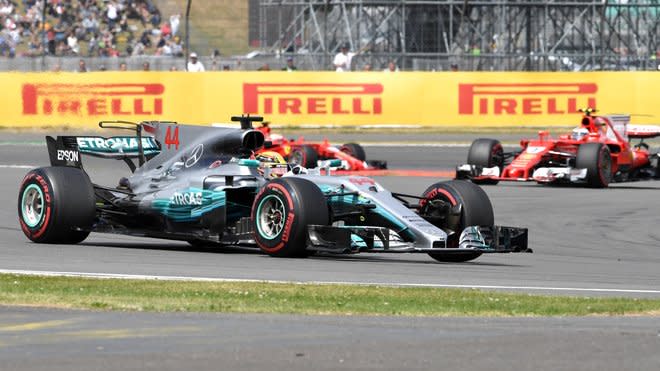 Lewis Hamilton feiert seinen vierten Sieg in Folge in Silverstone