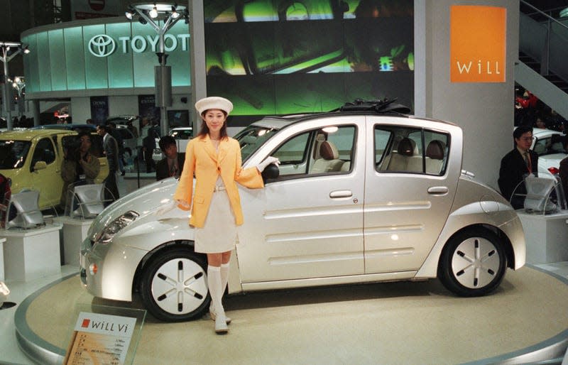 33Th Motor Show In Tokyo, Japan On October 20, 1999 - Toyota - Will VI vehicle. - Photo: Kurita KAKU/ Gamma-Rapho (Getty Images)