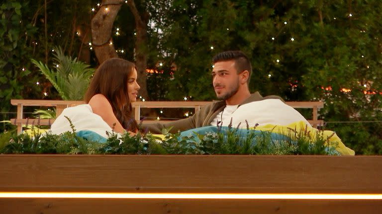 Maura Higgins and Tommy Fury on Love Island 2019 (ITV)