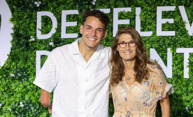 Théo Curin et son agent Anne Bayard font partie des binômes de Pékin Express 