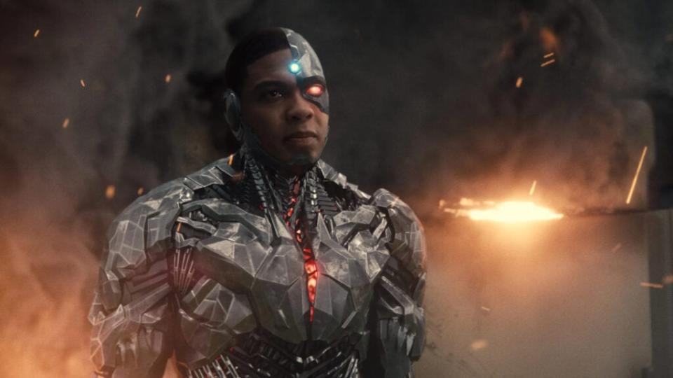 zack-snyders-justice-league-cyborg