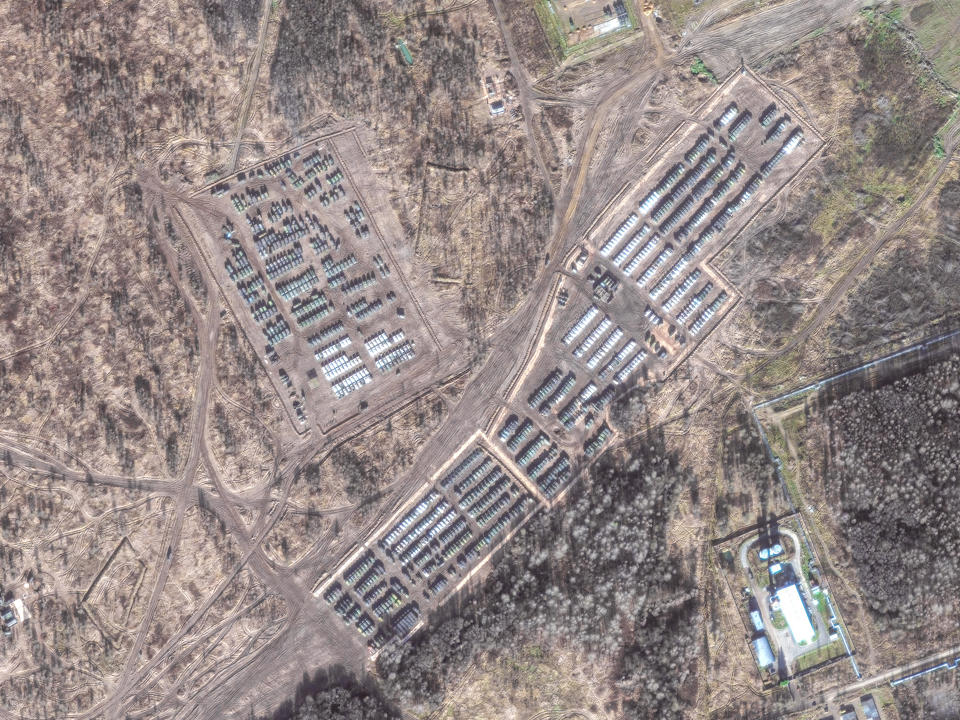 Maxar high-resolution closeup satellite imagery showing the presence of ground forces on the northern edge of of Yelnya in western Russia. / Credit: Maxar/Contributor via Getty Images