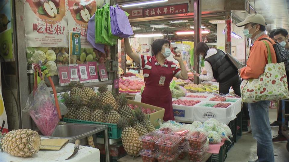 中國蠻橫禁鳳梨 農民擔心價格崩跌 自己的鳳梨自己挺 民眾熱買助農民