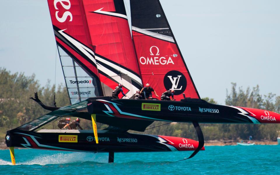 Emirates Team New Zealand races against Oracle Team USA in the Great Sound during the 35th America's Cup - Credit: AFP/Getty Images