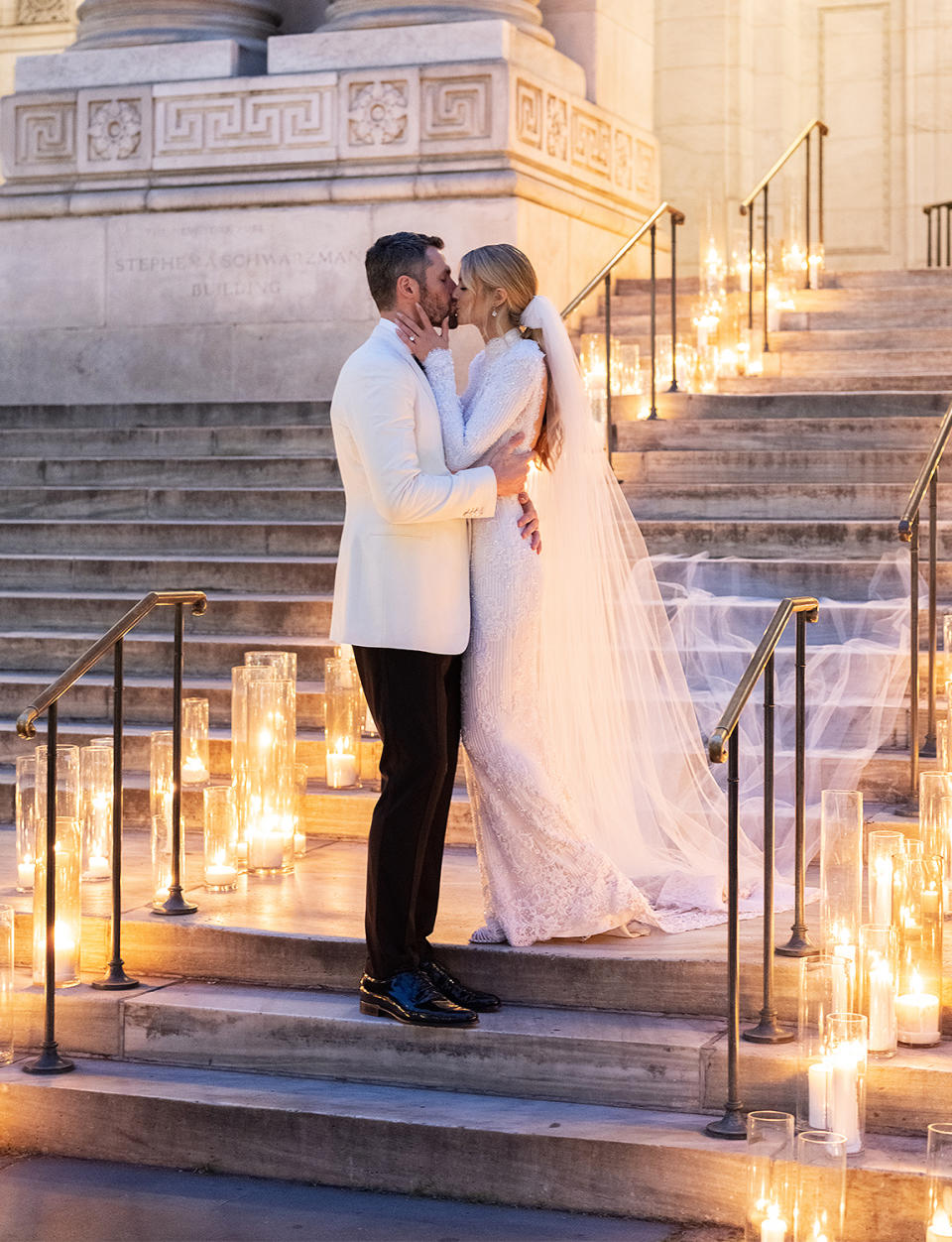 <p>The ceremony took place in Astor Hall at the New York Public Library and was designed by celebrity wedding planner Marcy Blum, who enlisted Mixed Greens Design and Amaryllis Events for decor. </p>