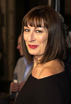 Anjelica Huston at the Hollywood premiere of The Royal Tenenbaums