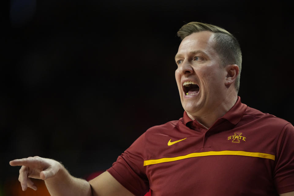 Iowa State head coach T.J. Otzelberger directs his players during the first half of an NCAA college basketball game against St. John's, Sunday, Dec. 4, 2022, in Ames, Iowa. (AP Photo/ Matthew Putney)