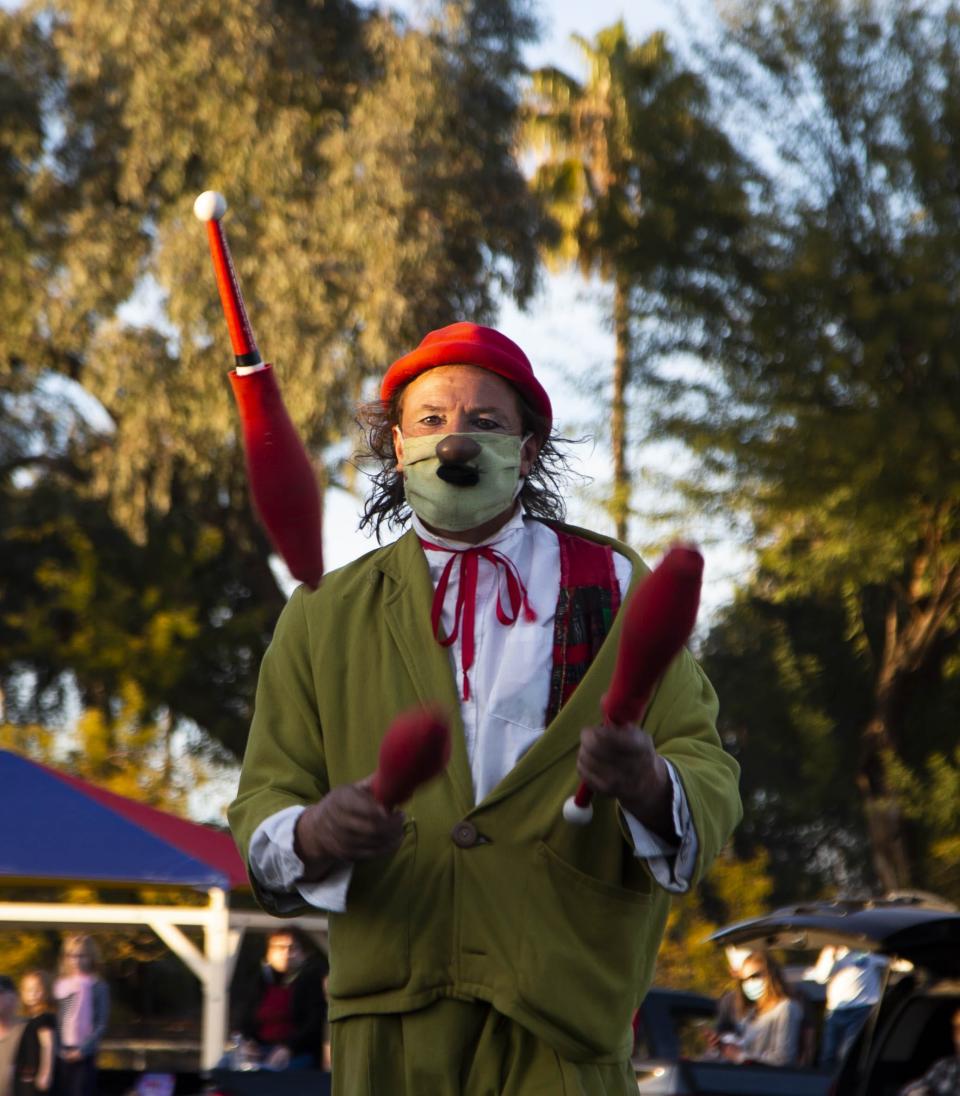 Nino the Clown makes his way to the stage at the Zoppé Family Circus on Dec. 26, 2020, in Tempe.