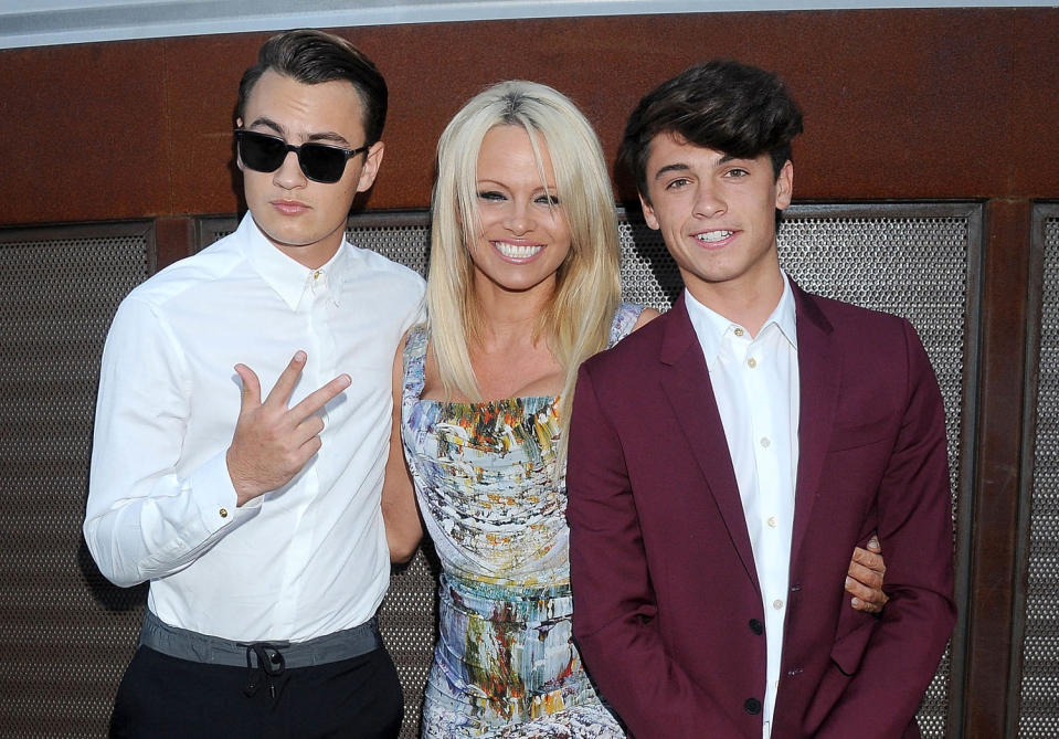 Brandon Lee, Pamela Anderson, Dylan Lee  (Gregg DeGuire / Getty Images)