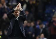 Britain Football Soccer - Chelsea v Southampton - Premier League - Stamford Bridge - 25/4/17 Chelsea manager Antonio Conte applauds fans after the match Reuters / Stefan Wermuth Livepic