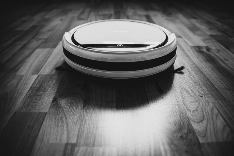 15 Best Robot Vacuum for Hardwood Floors