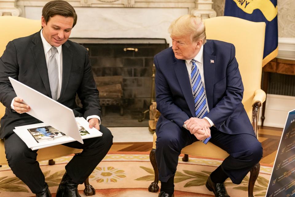 donald trump oval office ron desantis pictures