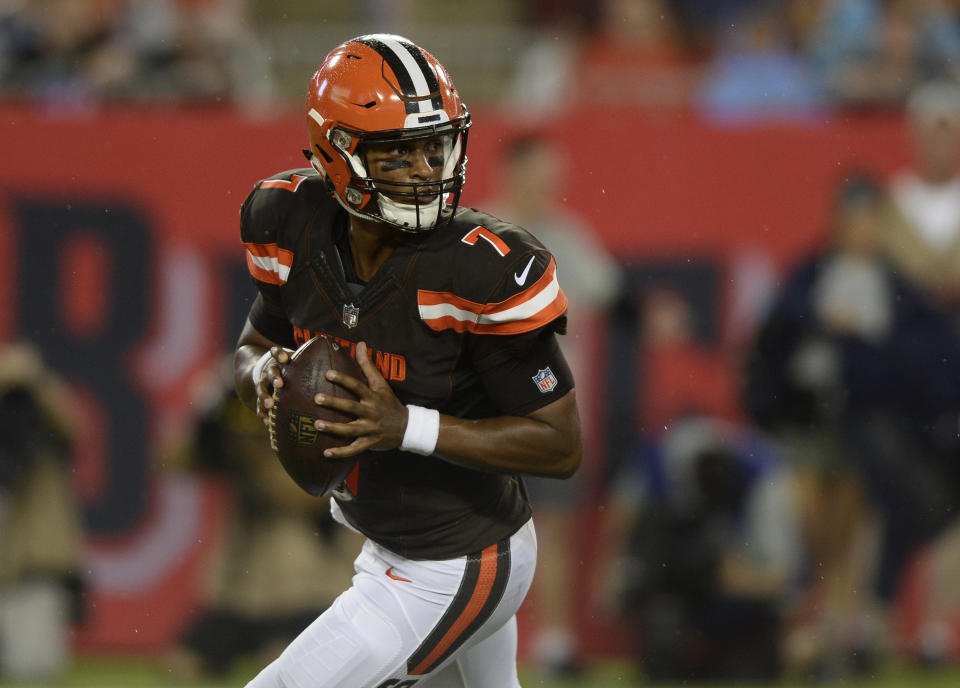 DeShone Kizer was named the Browns' starting quarterback for the regular-season opener. (AP)