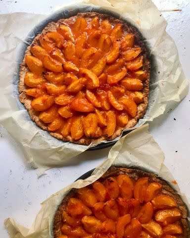 Apricot tarts at Limmat.