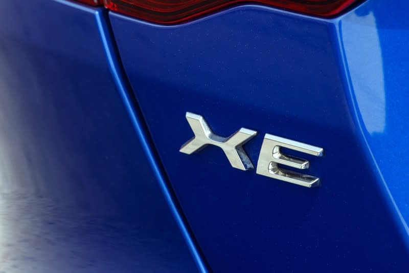 新車型可能會是跨界休旅或掀背車款，若獲得成功將會逐步取代XE、XF地位。