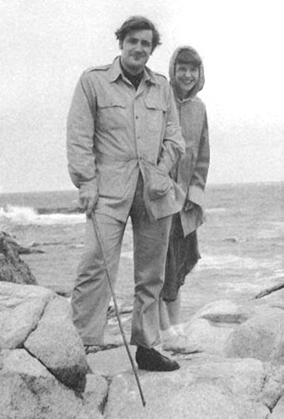 Hughes and Plath in Massachusetts, May 20, 1959<span class="copyright">Everett/Shutterstock</span>