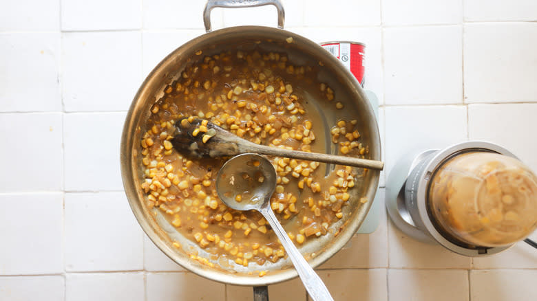 creamy corn in pot