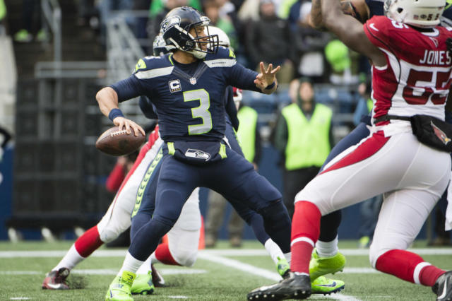 December 24, 2017: Seattle Seahawks quarterback Russell Wilson (3) runs the  ball during an NFL football