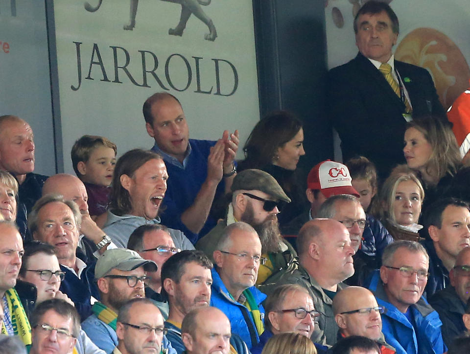 NORWICH, ENGLAND - OCTOBER 05: Prince George of Cambridge,  Prince William, Duke of Cambridge and Catherine, Duchess of Cambridge are seen in the stands during the Premier League match between Norwich City and Aston Villa at Carrow Road on October 05, 2019 in Norwich, United Kingdom. (Photo by Stephen Pond/Getty Images)