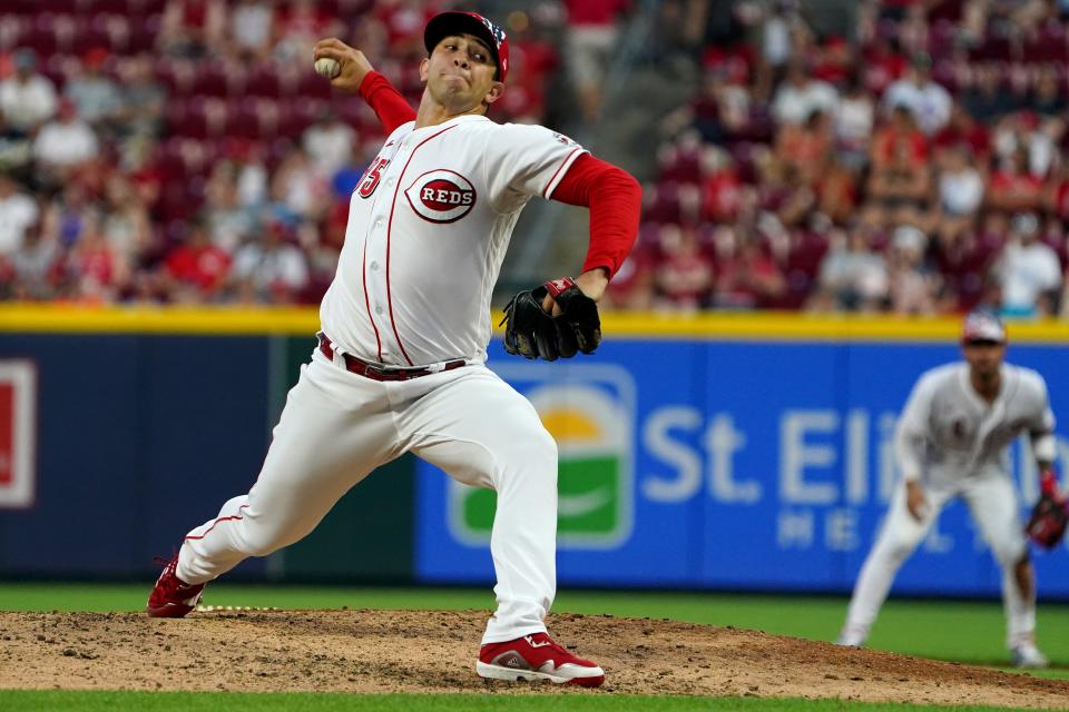 Cincinnati Reds relief pitcher Luis Cessa (85) delivers during the seventh inning of a baseball game against the New York Mets, Monday, July 4, 2022, at Great American Ball Park in Cincinnati.