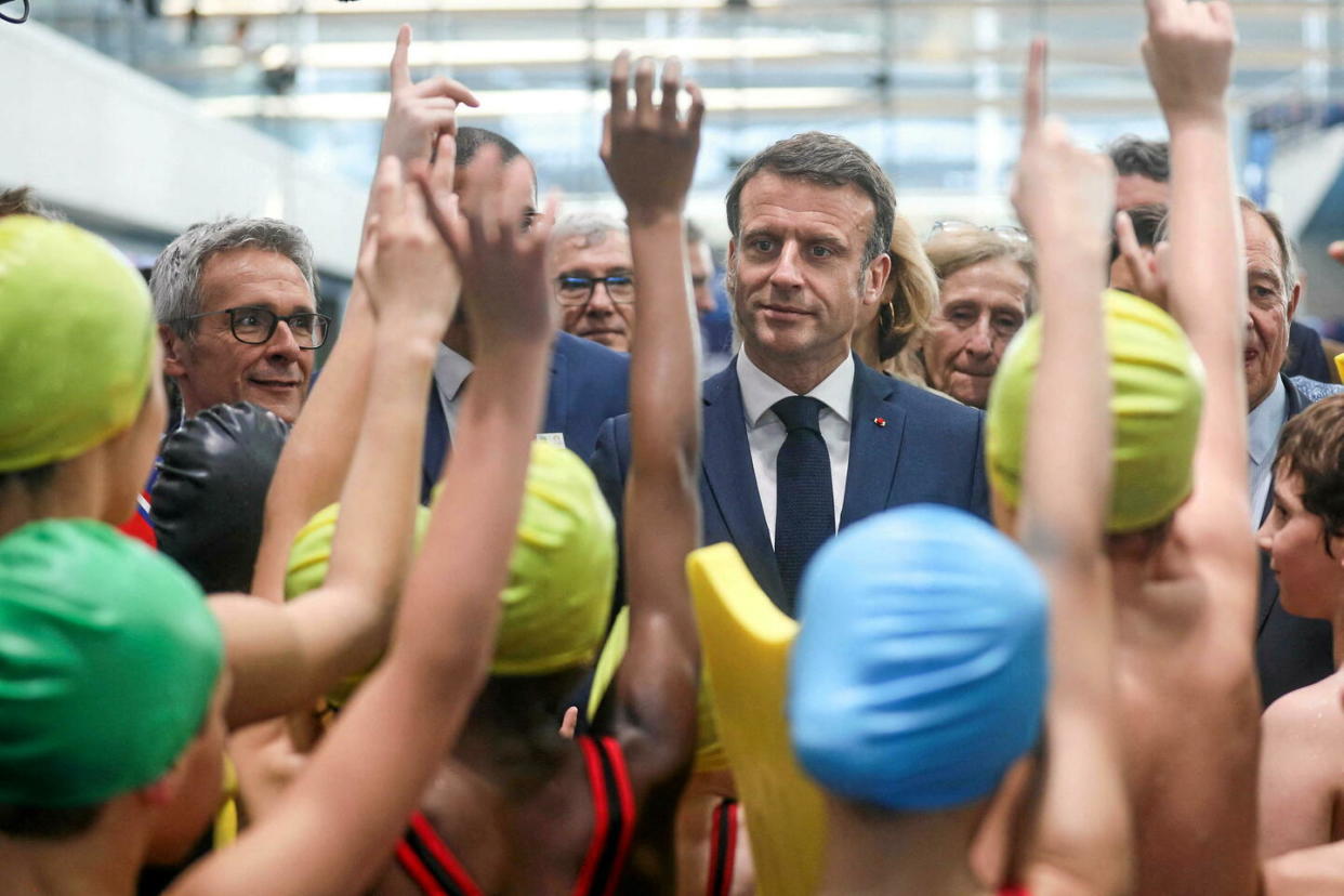 Le président Emmanuel Macron inaugure le centre aquatique olympique (CAO) à Saint-Denis (Seine Saint-Denis), le 4 avril 2024.  - Credit:Lemouton/Sipa