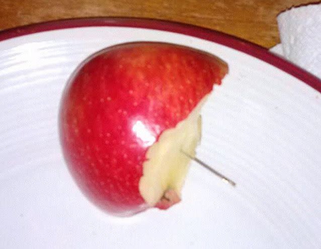 The apples were reportedly removed from the shelves immediately when the store found out about the needles. Photo: Twitter/@10NewsHaggerty