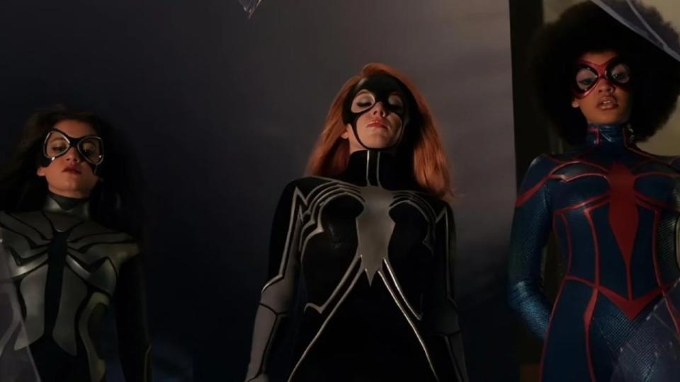 Madame Web Costumes