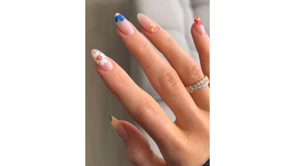 Kylie's floral nails 