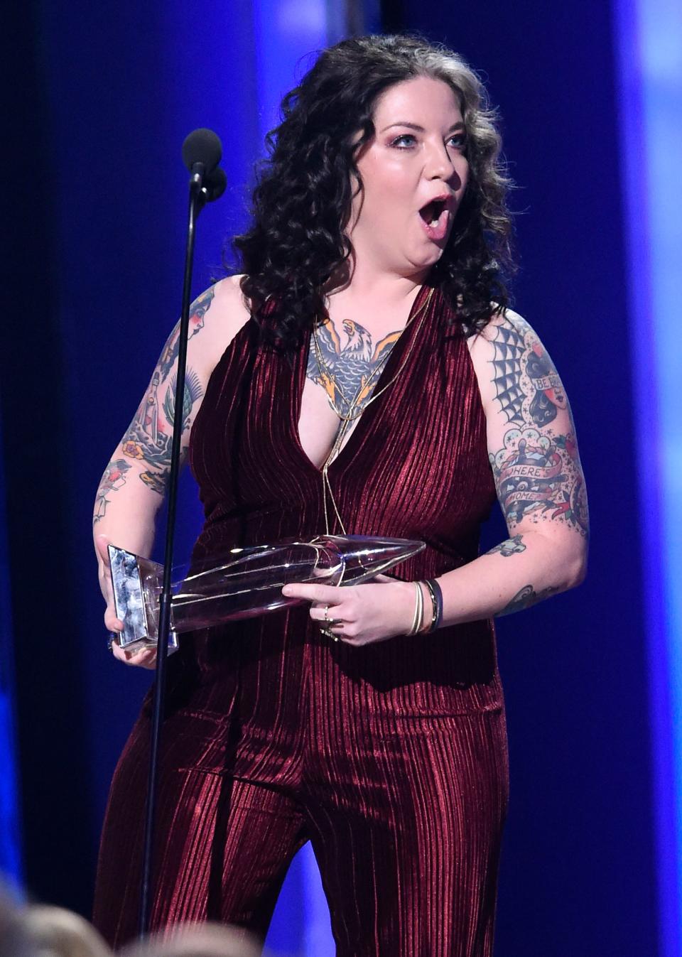 Ashley McBryde accepts the New Artist of the Year award at the 53rd annual CMA Awards at Bridgestone Arena on Wednesday, Nov. 13, 2019.